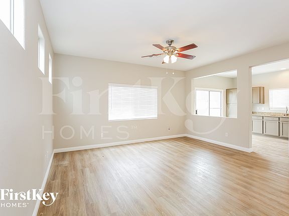 3rd image of 624 Brown Breeches Ave