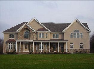 18 Grano St, Monroe, NJ 08831