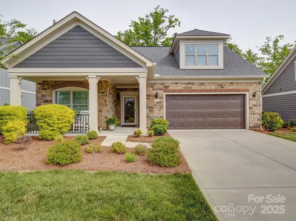 2306 Wesley Landing Rd, Waxhaw, NC 28173
