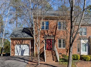 124 Rosewall Ln, Cary, NC 27511