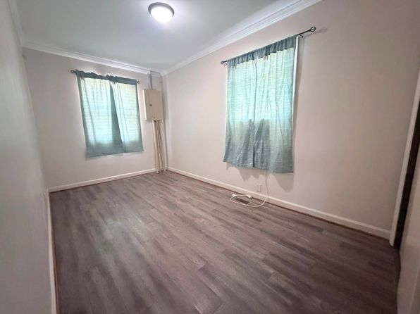 415 1/2 N Market St APT C