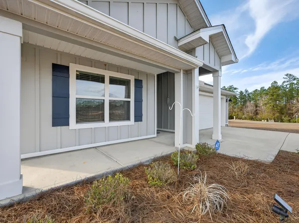 3049 Heritage Plantation Blvd, Laurel Hill, FL 32567