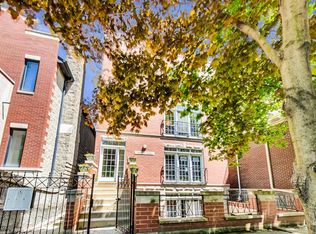 2247 N Oakley Ave #2, Chicago, IL 60647