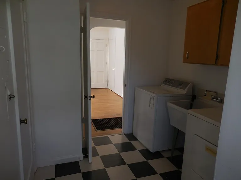 4121 SE Ellis St — Photo 6