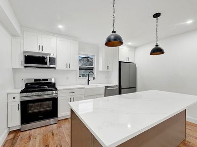 11814 196th St, Jamaica, NY, 11412