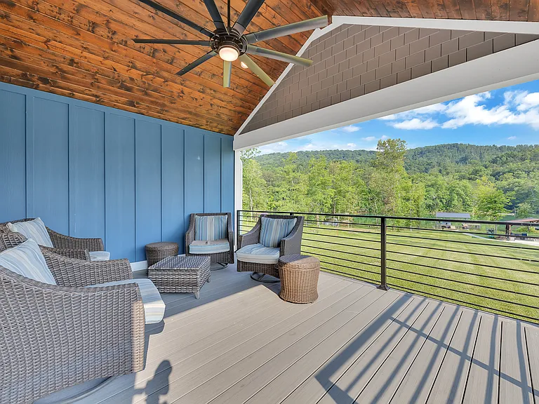 117 Summer Breeze Ln — Photo 49