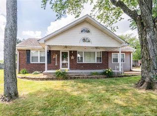 563 Alden Rd, Sellersburg, IN 47172