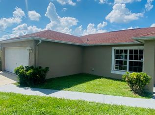3907 1st St SW, Lehigh Acres, FL 33976