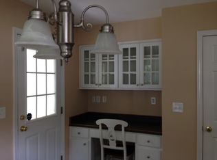 111 English Ivy Ln, New Bern, NC 28562