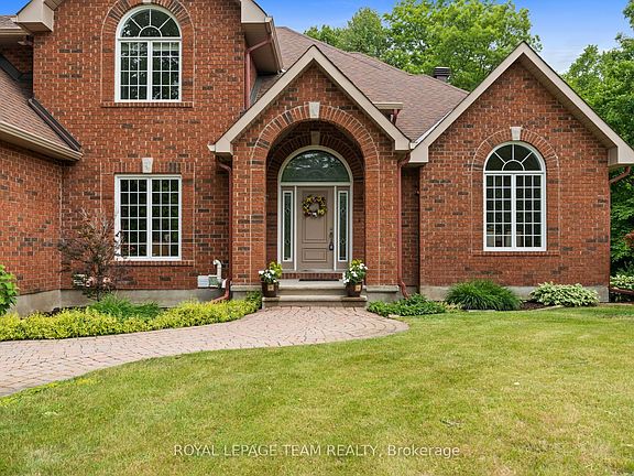 4th image of 50 Marchvale Dr