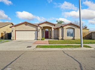 1708 Peterson St, Tulare, CA 93274