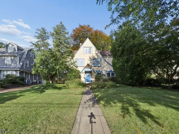 156 Cornell Ave, Hawthorne Boro, NJ 07506