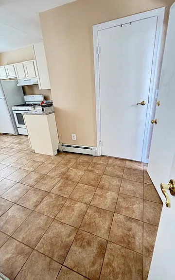 321 John St #1R — Photo 3