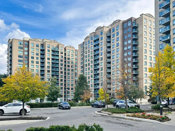 11 Oneida Cres #1004, Richmond Hill, ON L4B 0A1