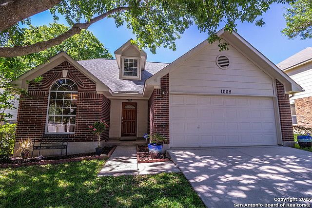 1st image of 1008 Crimson Cove Dr