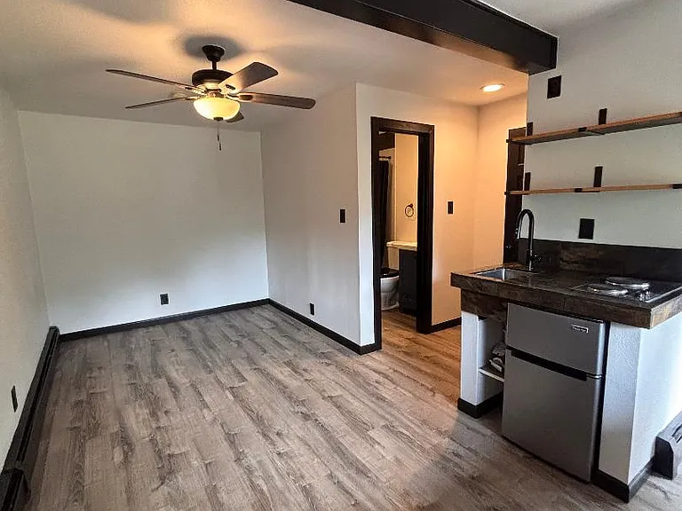 510 Main St #2 — Photo 4