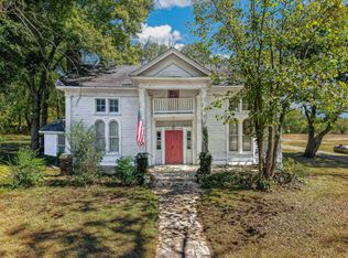 330 Swan Creek Rd, Fayetteville, TN 37334