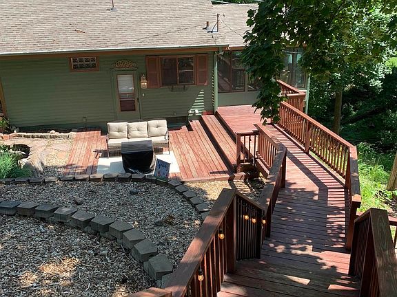 3rd image of 1033 Northwood Dr
