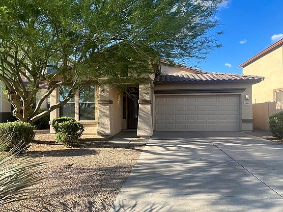 3rd image of 2244 W Oyer Ln