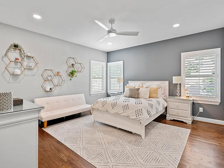 6011 Goodwin Ave — Photo 26