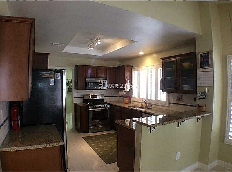 1st image of 2601 Highvale Dr