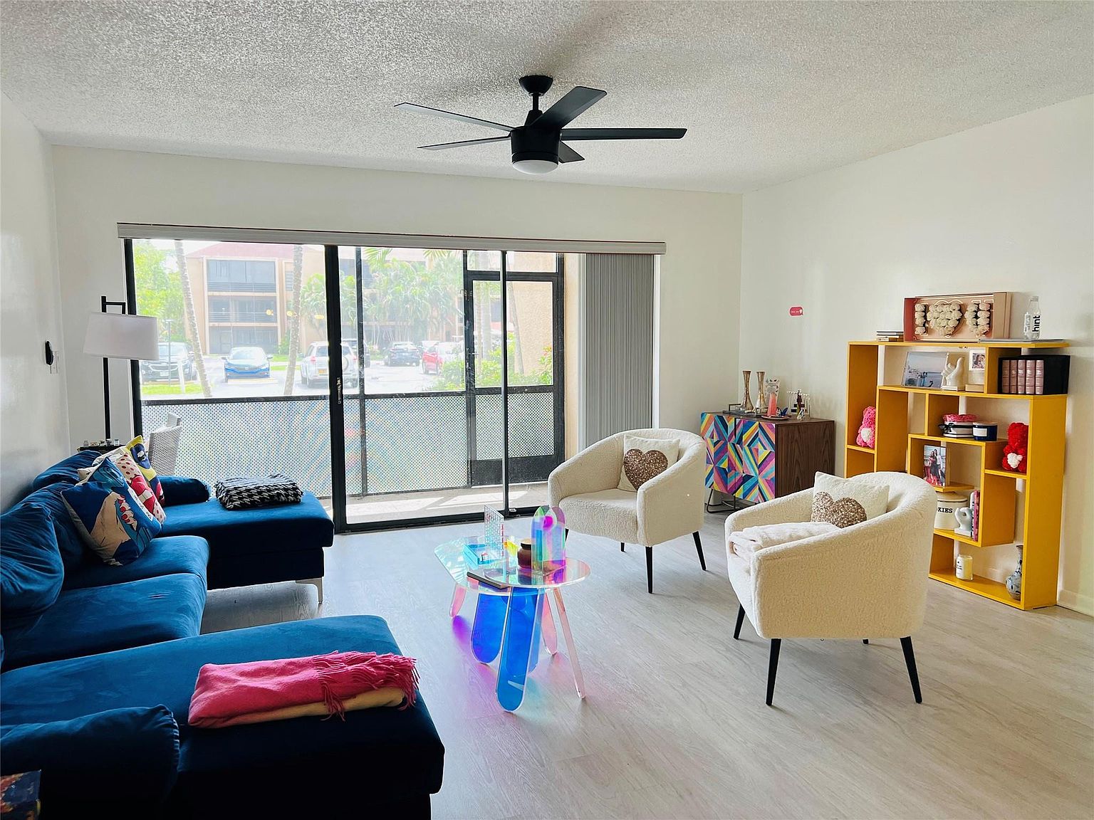 4040 N Hills Drive #7