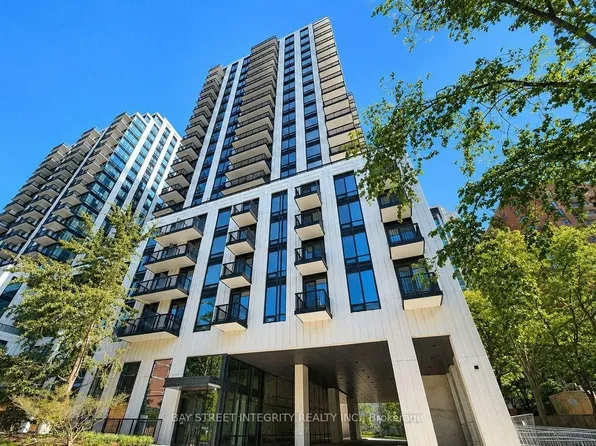 91 Montclair Ave, Toronto, ON