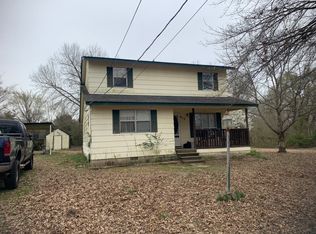 812 Bell Rd, Greenwood, AR 72936