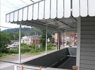 806 Broadway, Pitcairn, PA 15140