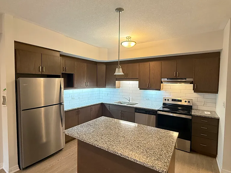 25 Isherwood Ave #45 — Photo 2