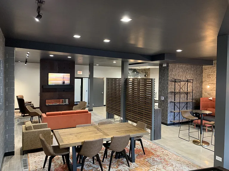 The Maynard at 5115 N Sheridan — Photo 35