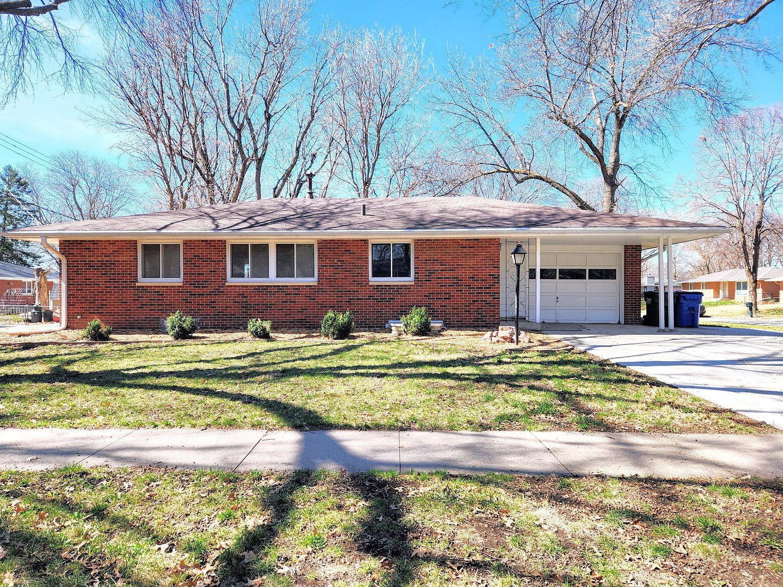 845 N 68th St, Lincoln, NE 68505 | Zillow