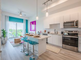 2100 SW 8th St #724, Miami, FL 33135