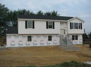 4 Pheasant Run, Fleetwood, PA 19522