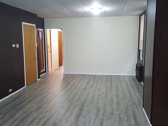 3rd image of 1508 Kerrigan Ave #2