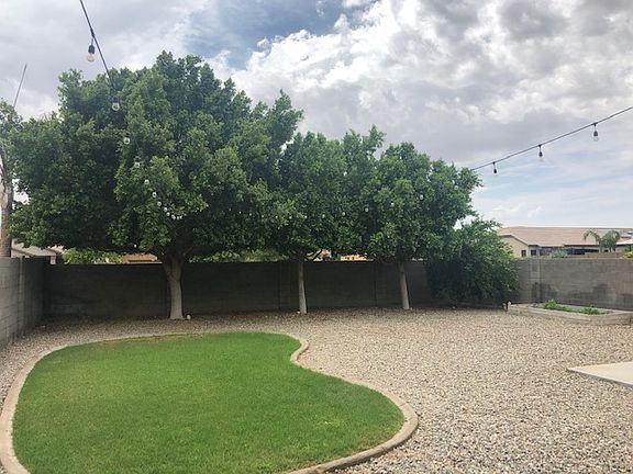 3rd image of 11841 W Planada Ct