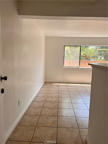 2844 Ardmore Ave #3 Photo 1