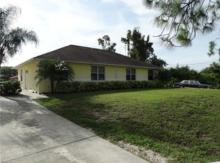 1040 Abrams Blvd, Lehigh Acres, FL 33971