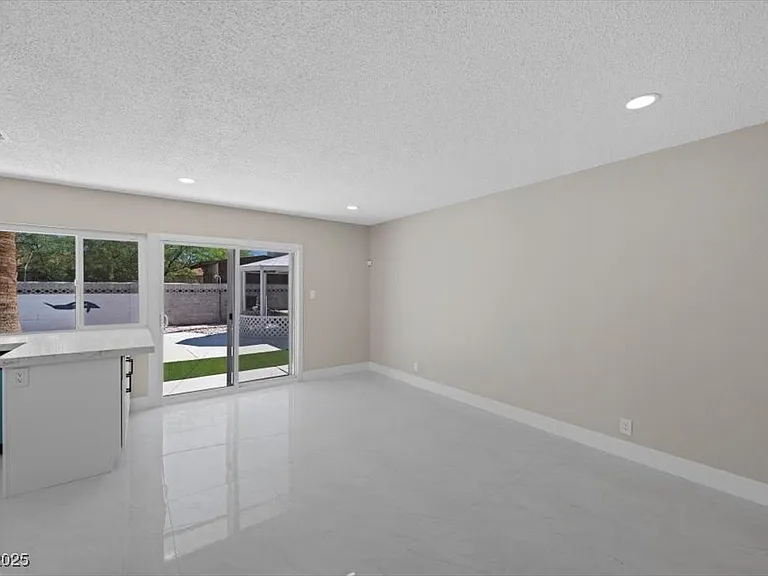 2975 Boise St — Photo 16