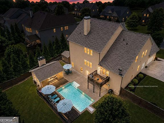 3rd image of 203 Wilde Oak Ct