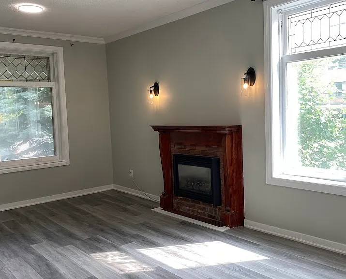 203 Elmwood Ave E #MAIN — Photo 6