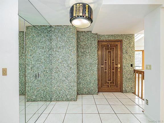 3rd image of 24 Downing Avenue