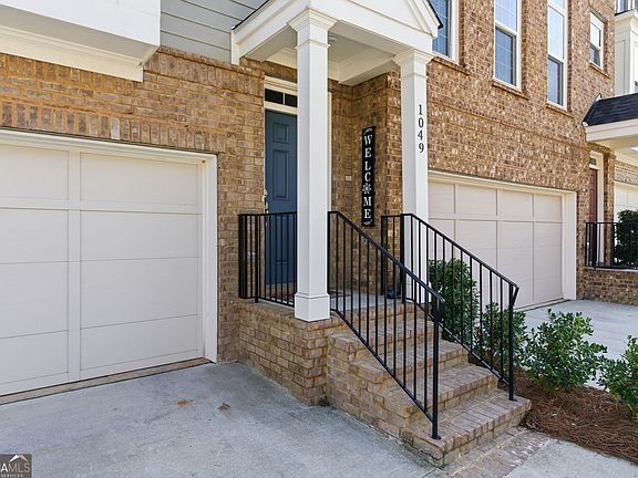 2nd image of 1049 Caruso Dr