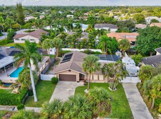 1061 SW 18th St, Boca Raton, FL 33486