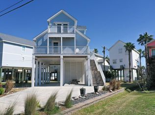 11211 Beard Dr, Galveston, TX 77554