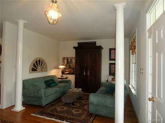 3rd image of 11570 Granary Hills Dr