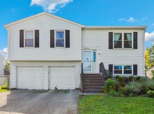 20726 S Acorn Ridge Dr, Frankfort, IL 60423