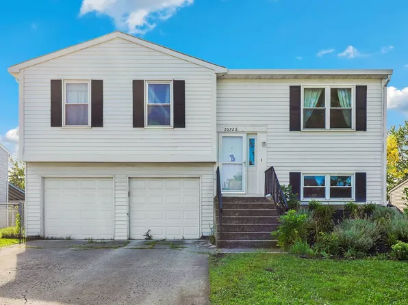 20726 S Acorn Ridge Dr, Frankfort, IL 60423