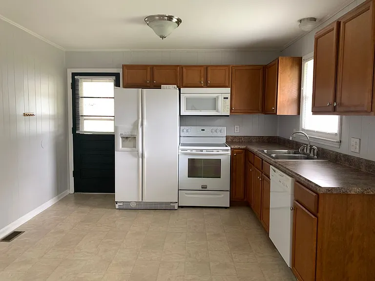 3009 Sleepy Ridge Dr — Photo 5