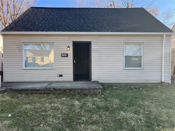 11912 Holborn Ave, Cleveland, OH 44105